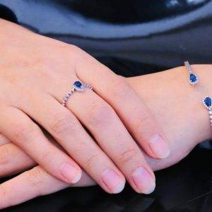 צמיד וטבעת תכשיטי Blossom לאישה