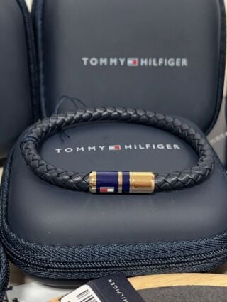 מבחר צמידים לגבר 🔝של המותג המוביל Tommy Hilfiger 
כנסו לאתר יתגלו את הקולקציה החדשה www.moderno.co.il